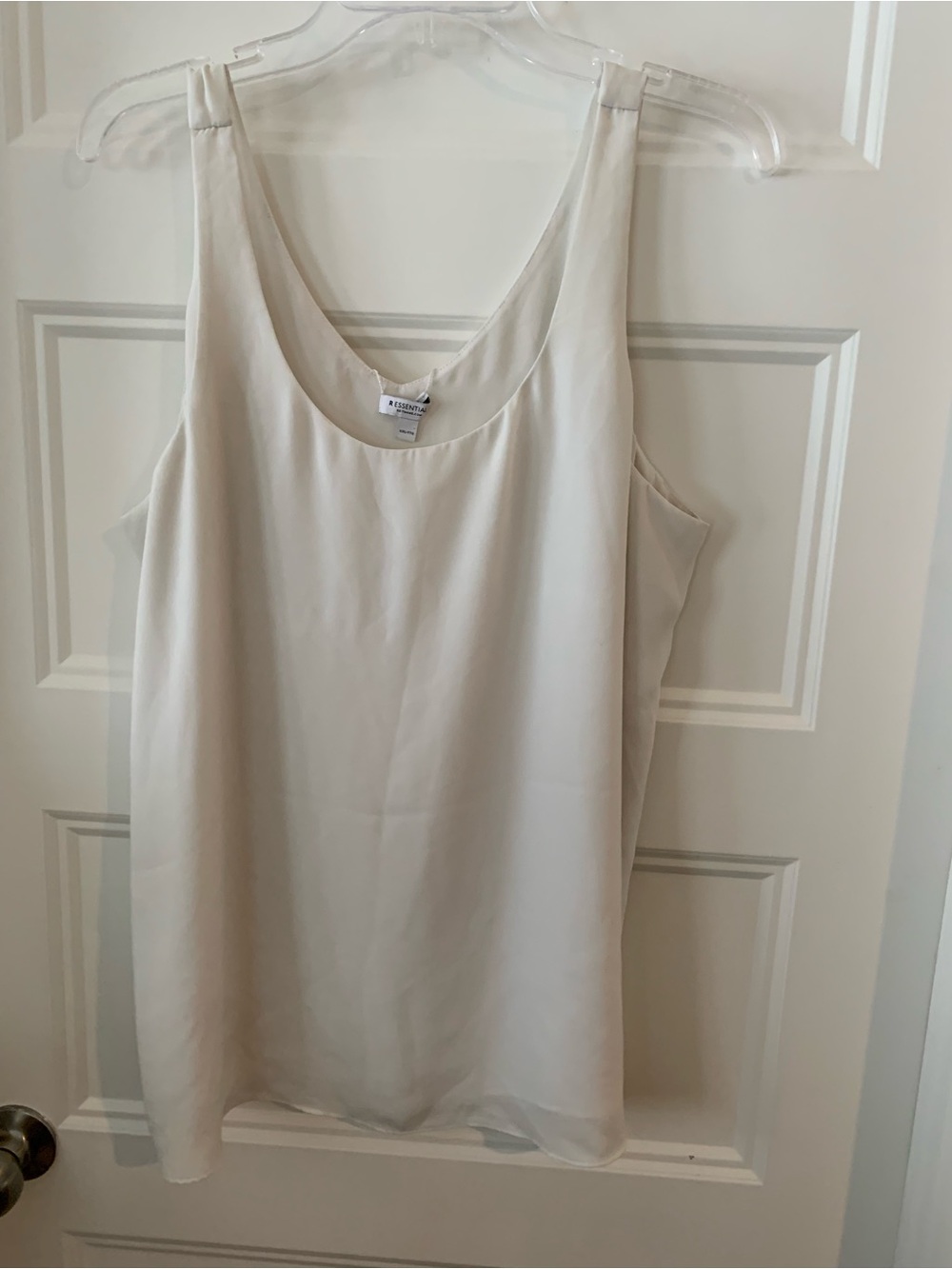R essentials , Women's Sleeveless Scoop Neck chiffon reversible Tank Top - Cream